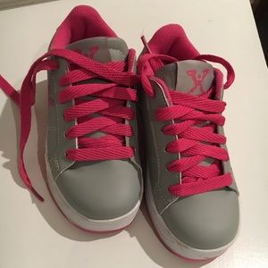 Sidewalk Sports Heelys - size Youth 12C
